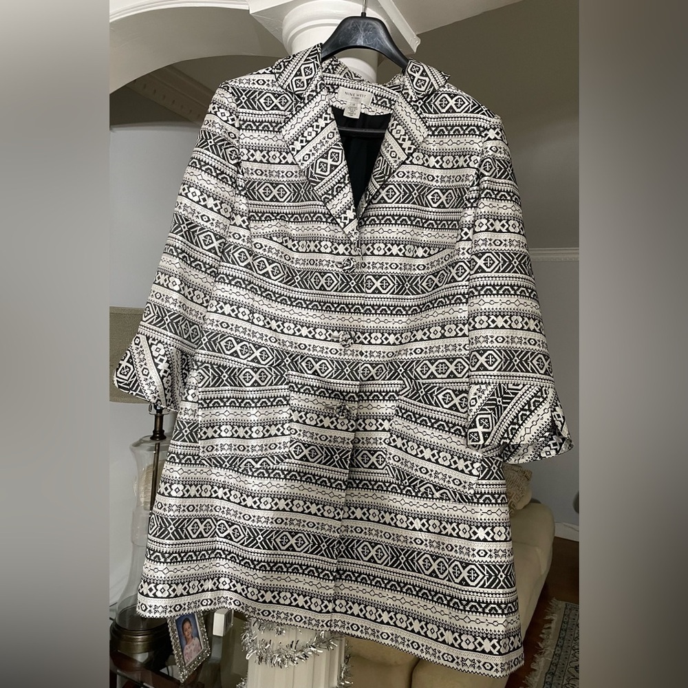Nine West women’s black and silver Geo. Pattern silk blend Trench pea coat 1X